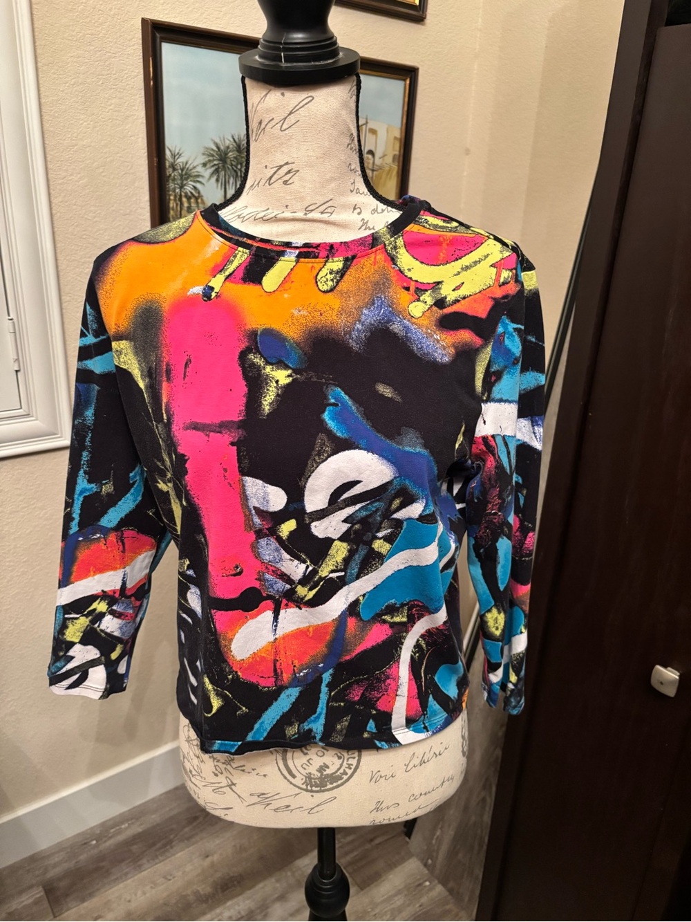 New York & Company Black Neon Abstract Long Sleeve Top